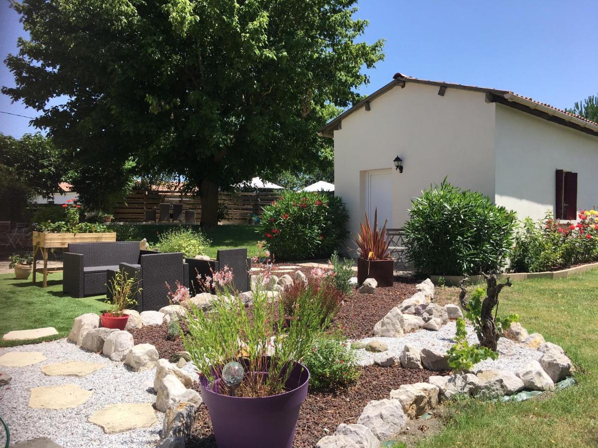 Domaine De La Vigne Panzió Cadalen Kültér fotó